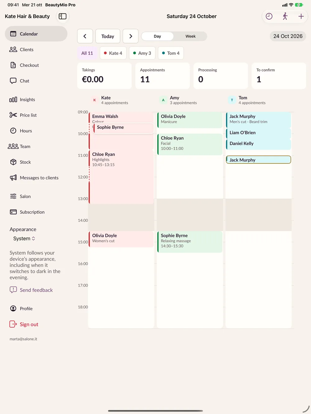 The BeautyMio Pro calendar on iPad
